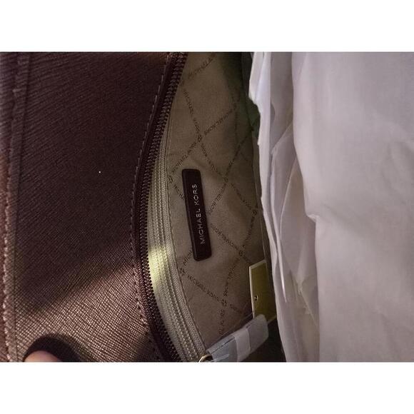 Michael Kors Jet Set Travel Large Saffiano Leather Tote Bag - Picture 2 of 5